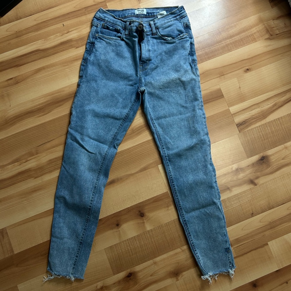 Kensie Light Blue Denim Jeans